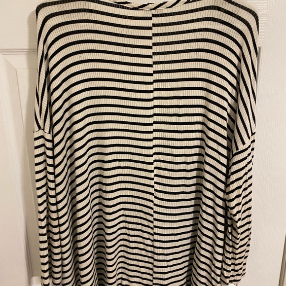 Striped Tunic Shirt - Picture 2 of 3